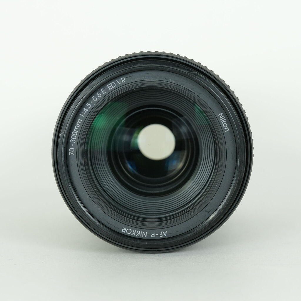 Nikon AF-P NIKKOR 70-300mm f/4.5-5.6E ED VR