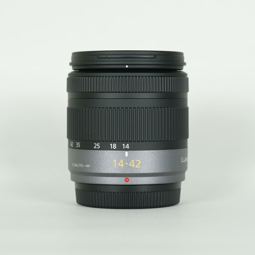 Panasonic LUMIX G VARIO 14-42mm F3.5-5.6 ASPH./MEGA O.I.S.