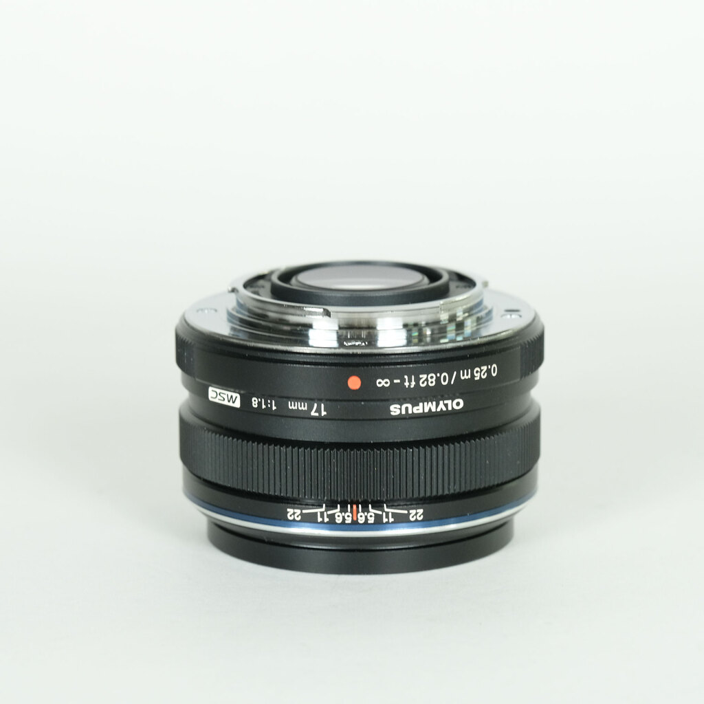 OLYMPUS M.ZUIKO DIGITAL 17mm F1.8 OLYMPUS M.ZUIKO DIGITAL 17mm F1.8