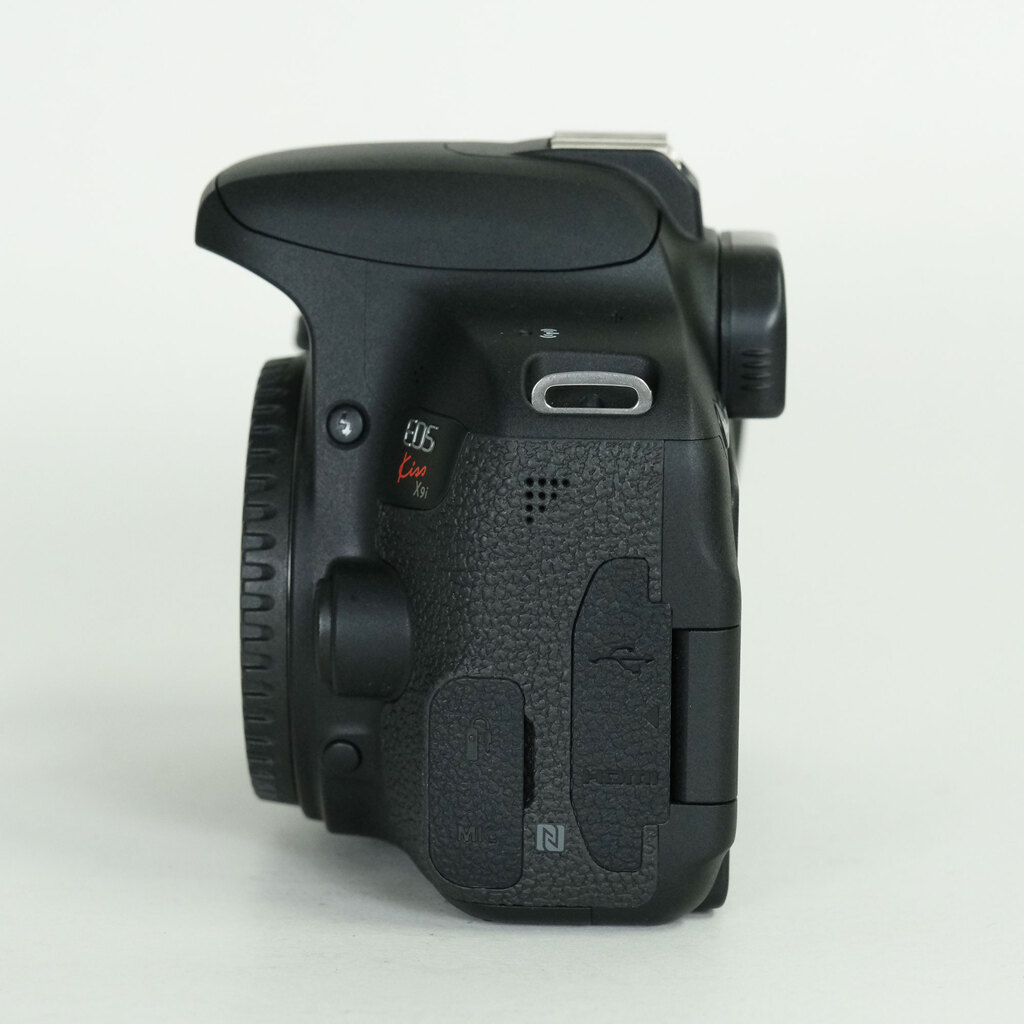 Canon EOS Kiss X9i Canon EOS Kiss X9i