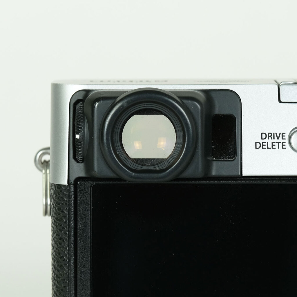 FUJIFILM X100V シルバー