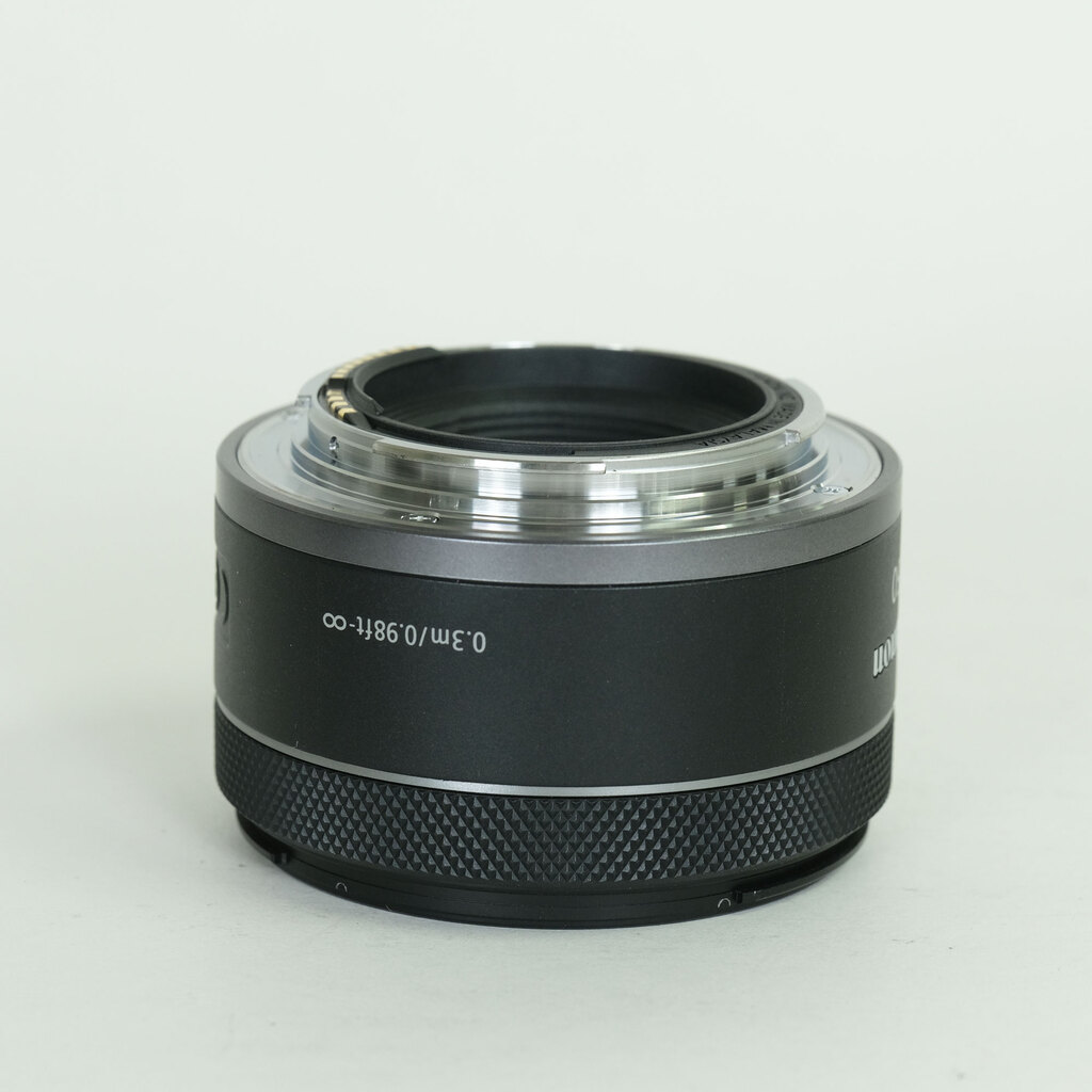 Canon RF50mm F1.8 STM