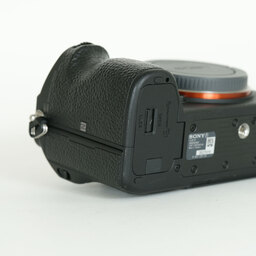 SONY α9(ILCE-9) SONY α9(ILCE-9)