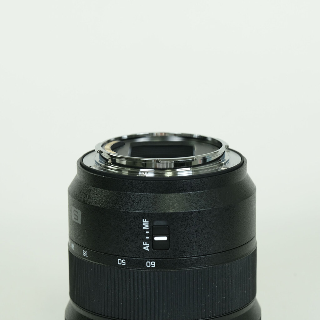 Panasonic LUMIX S 20-60mm F3.5-5.6