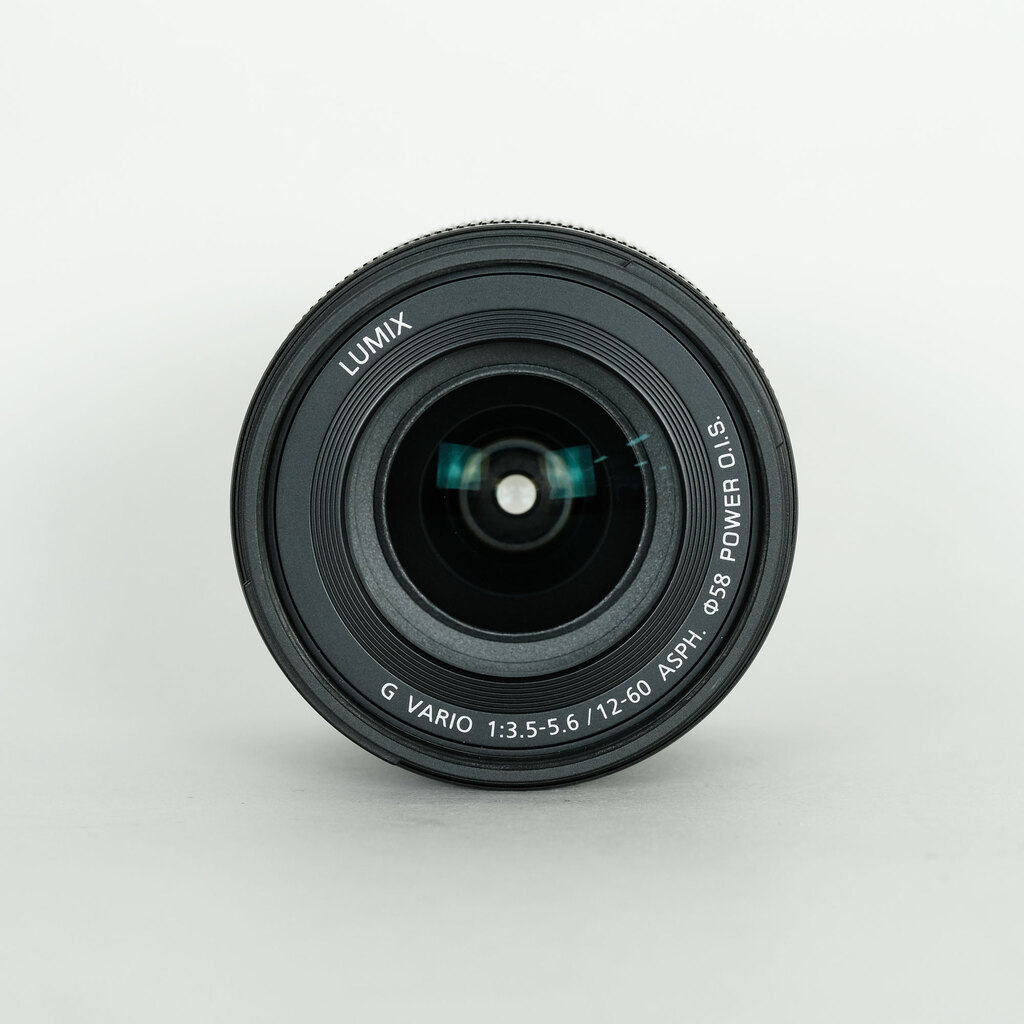 Panasonic LUMIX G VARIO 12-60mm / F3.5-5.6 ASPH. / POWER O.I.S. Panasonic LUMIX G VARIO 12-60mm / F3.5-5.6 ASPH. / POWER O.I.S.
