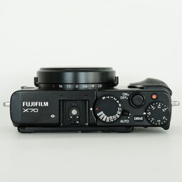 FUJIFILM X70 ブラック