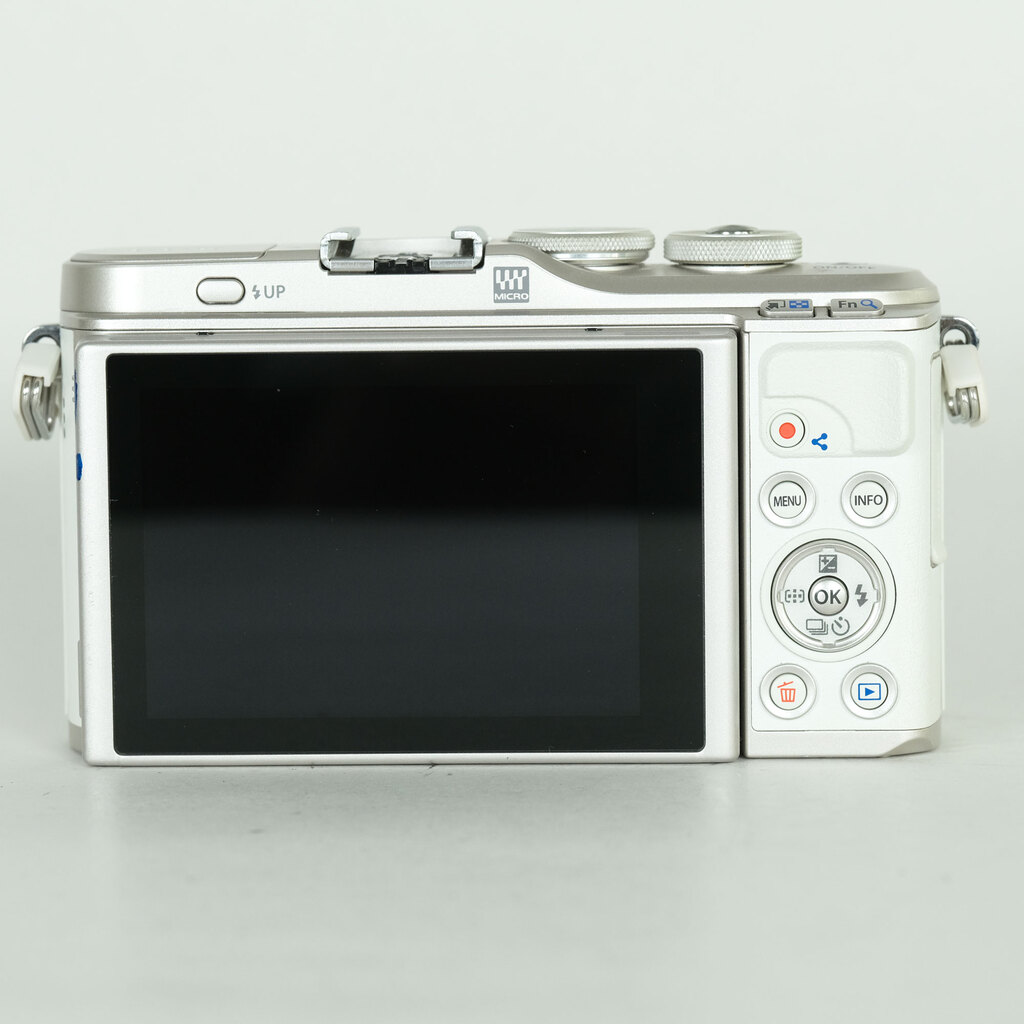 OLYMPUS PEN E-PL10 OLYMPUS PEN E-PL10