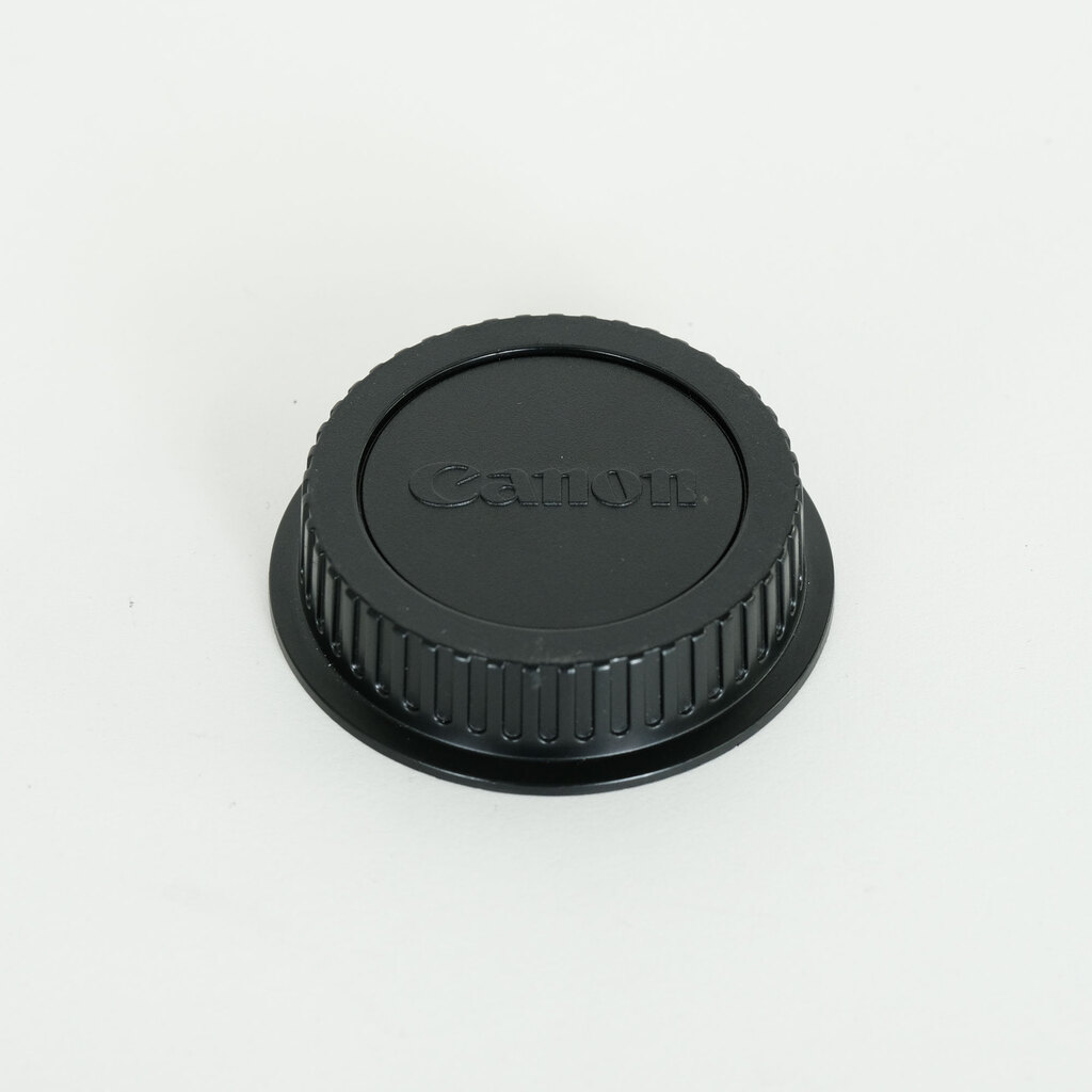 Canon EF-S18-135mm F3.5-5.6 IS STM