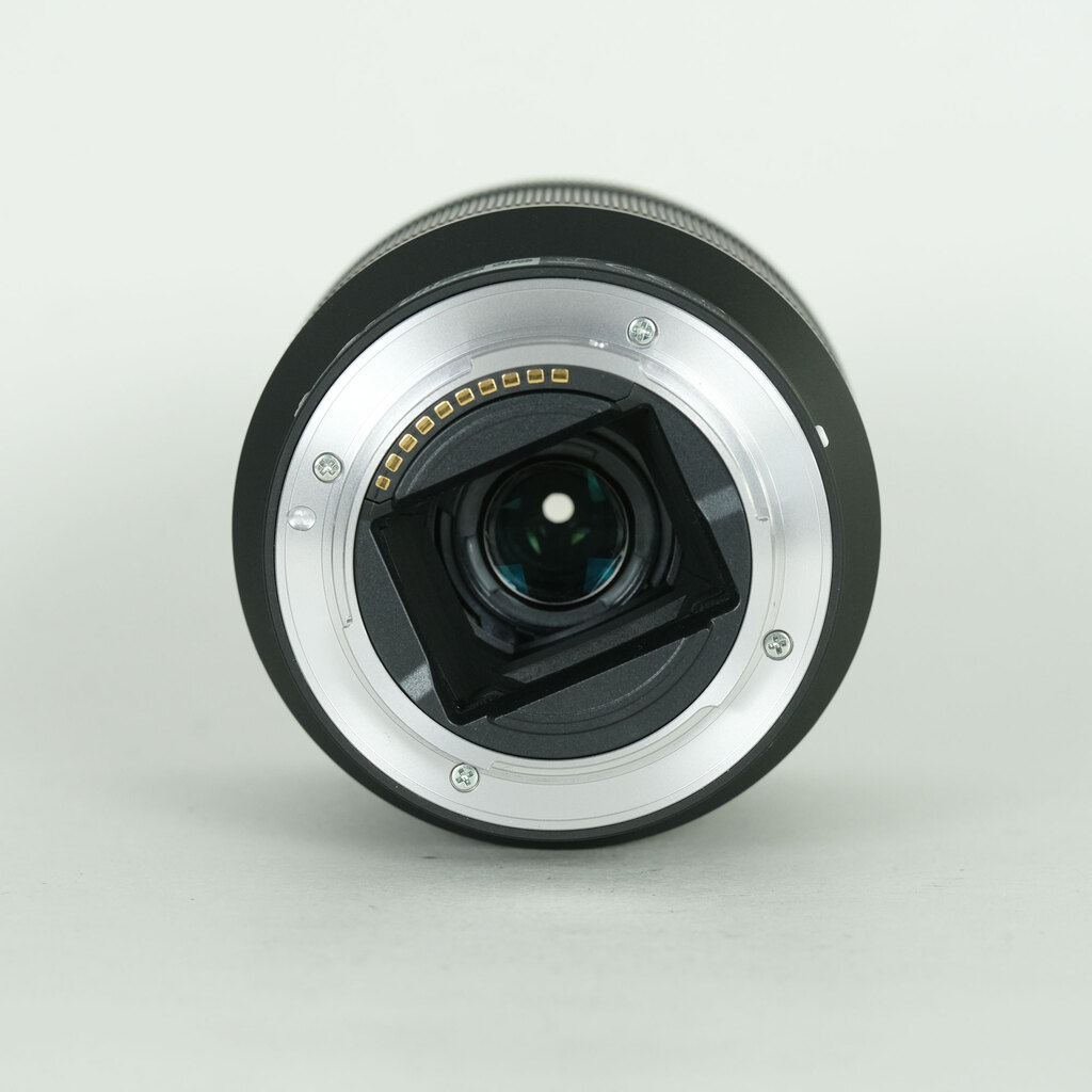 SONY FE 28-70mm F3.5-5.6 OSS SEL2870 SONY FE 28-70mm F3.5-5.6 OSS SEL2870