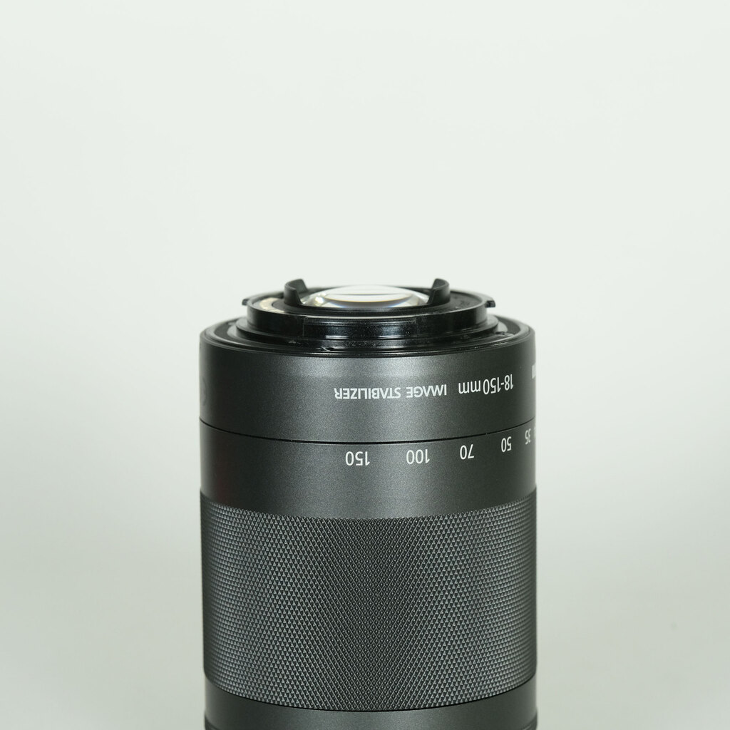 Canon EF-M18-150mm F3.5-6.3 IS STM