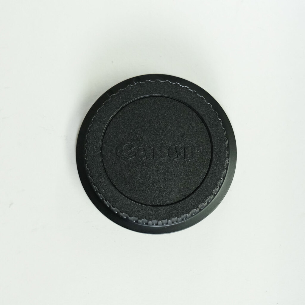 Canon EF-S18-55mm F4-5.6 IS STM