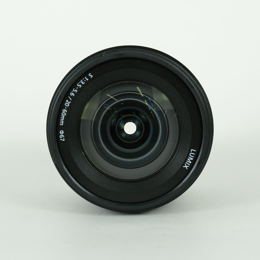 Panasonic LUMIX S 20-60mm F3.5-5.6の出品 | ONE SCENE（ワンシーン）