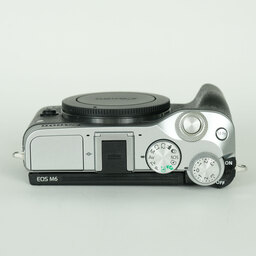 Canon EOS M6