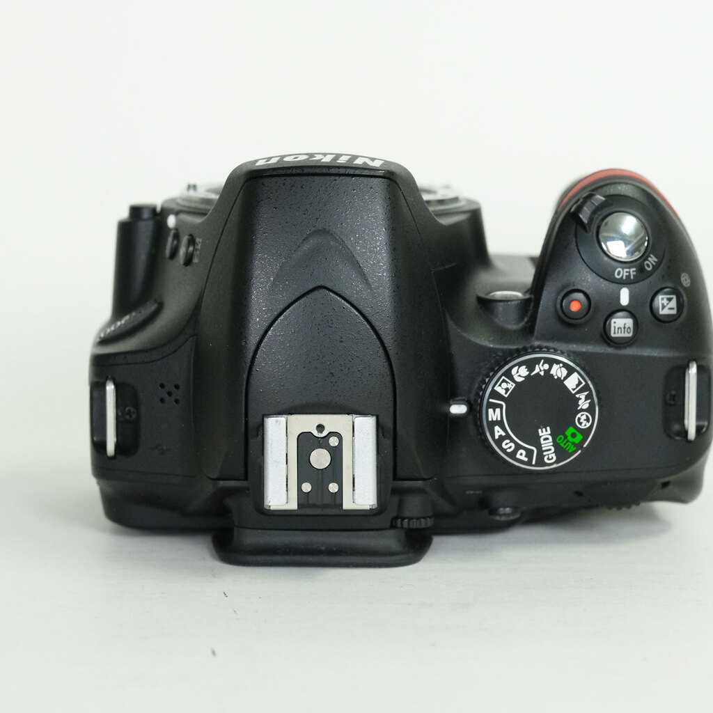 Nikon D3200ボディ ブラック