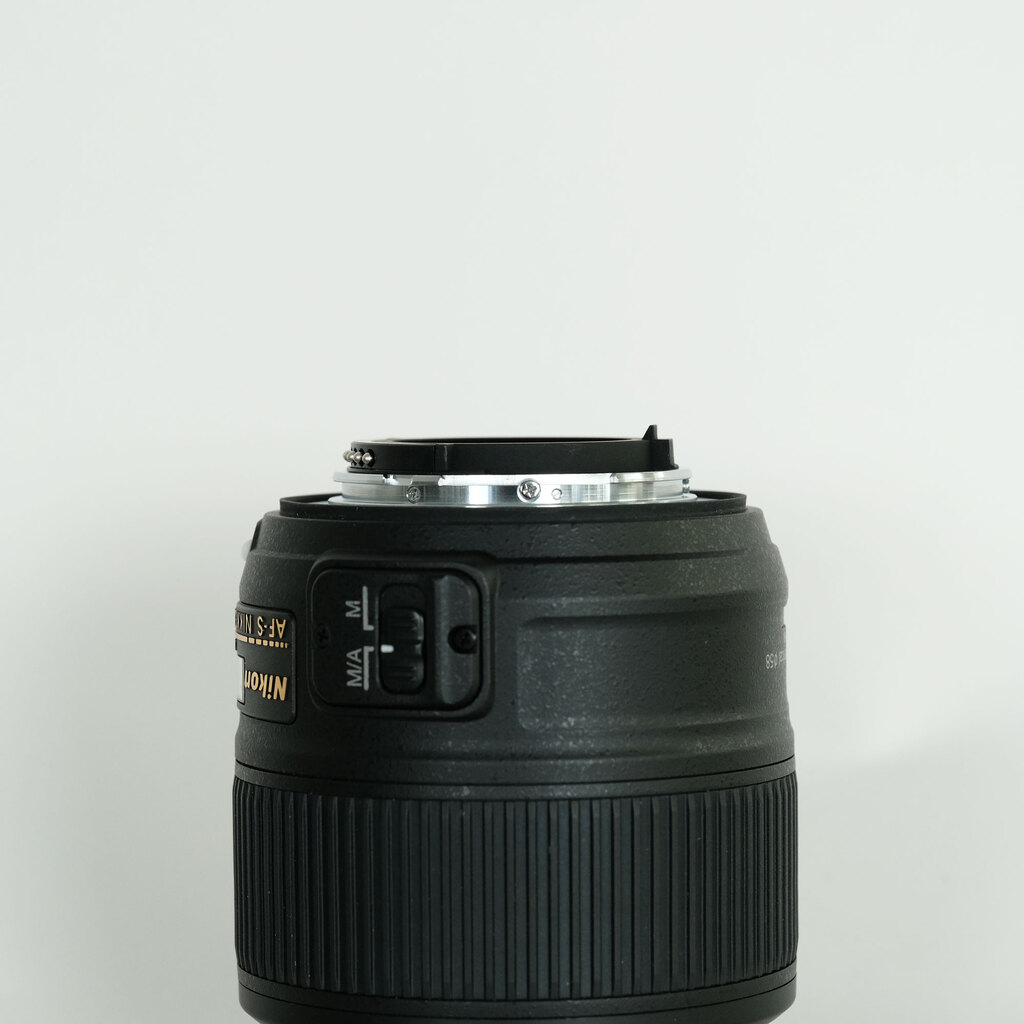 Nikon AF-S NIKKOR 35mm f/1.8G ED