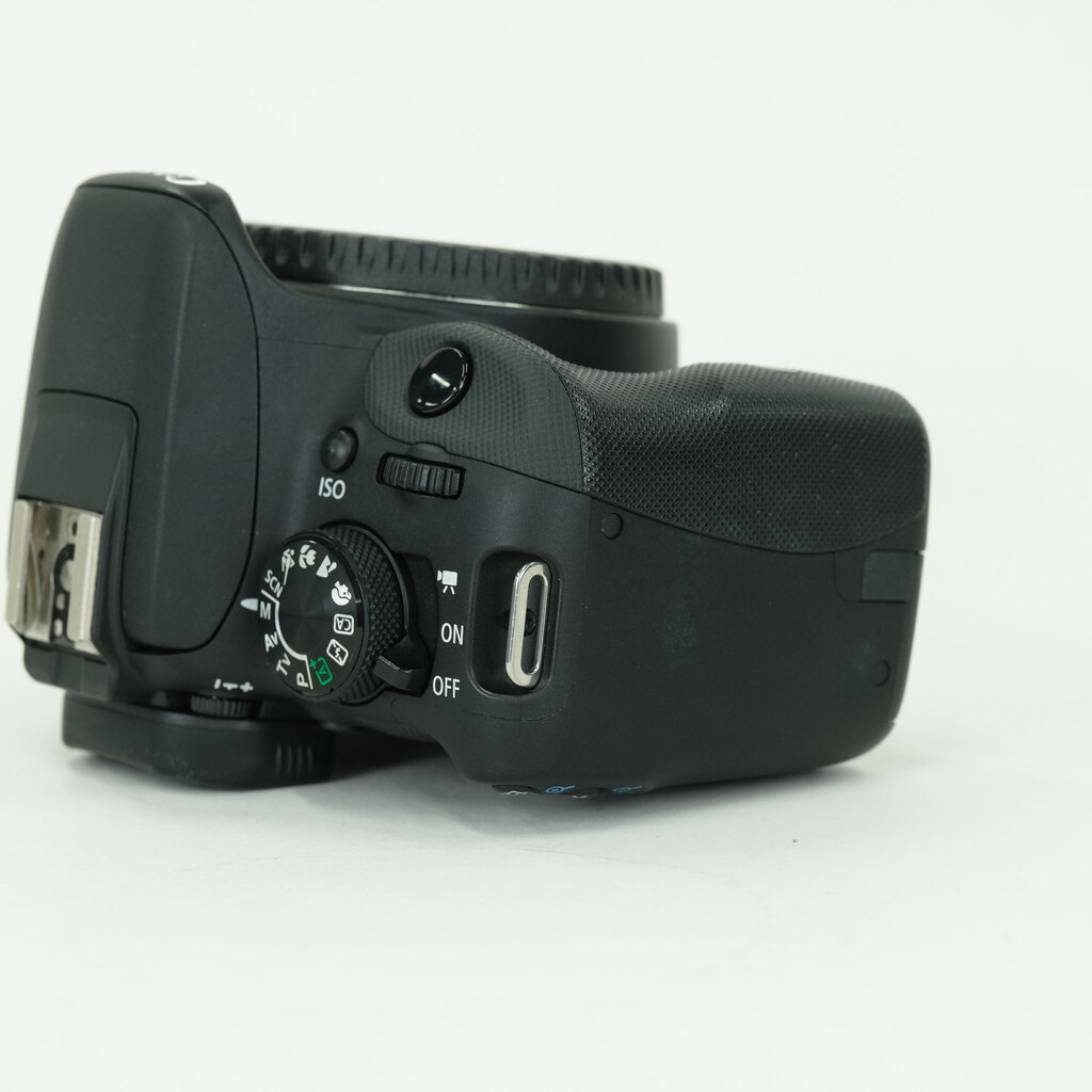 Canon EOS Kiss X7 Canon EOS Kiss X7