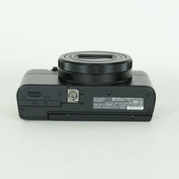SONY Cyber-shot DSC-RX100M7