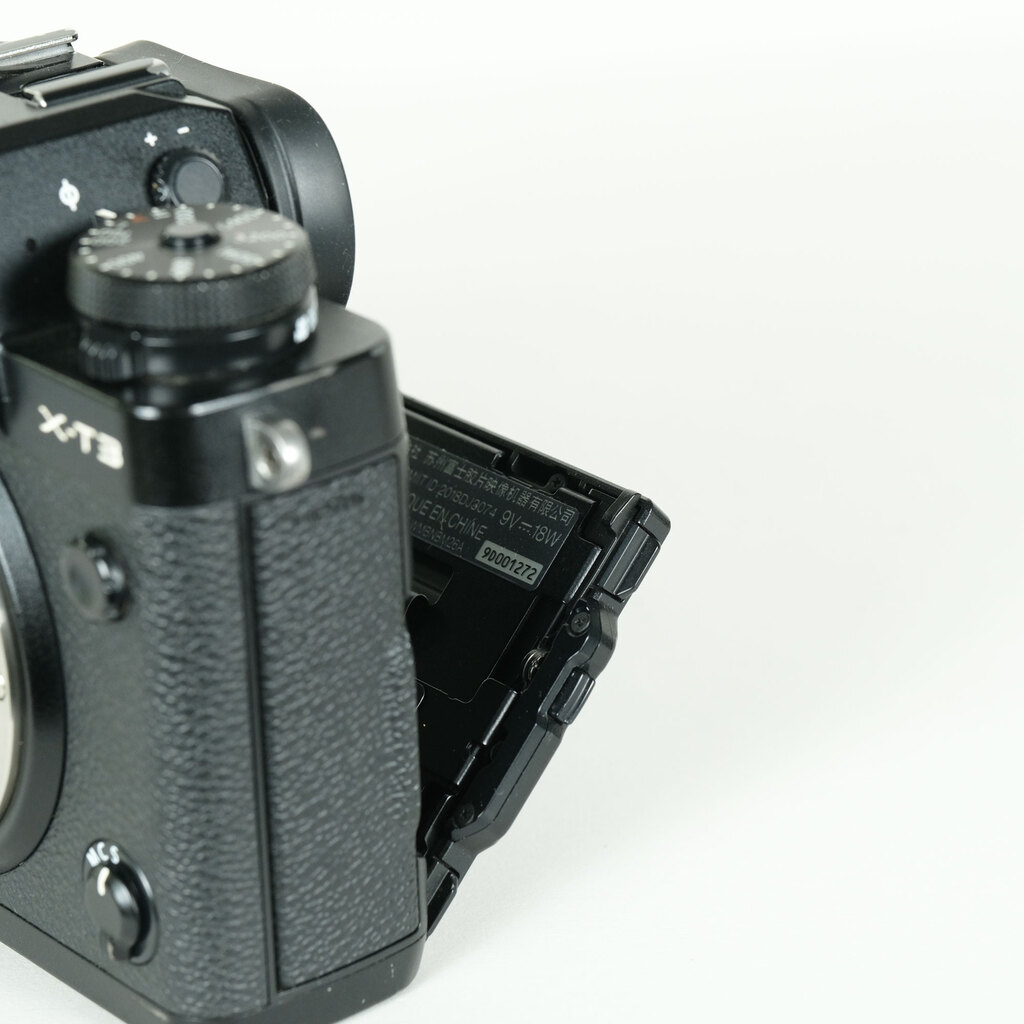 FUJIFILM X-T3の出品 | ONE SCENE（ワンシーン）