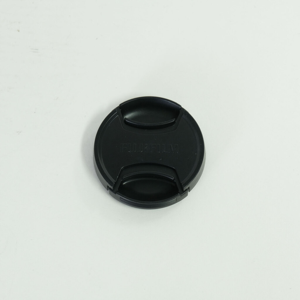FUJIFILM XC13-33mm F3.5-6.3 OIS FUJIFILM XC13-33mm F3.5-6.3 OIS