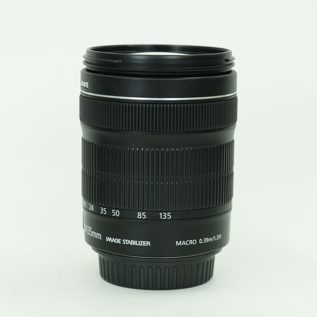 Canon EF-S18-135mm F3.5-5.6 IS STM Canon EF-S18-135mm F3.5-5.6 IS STM