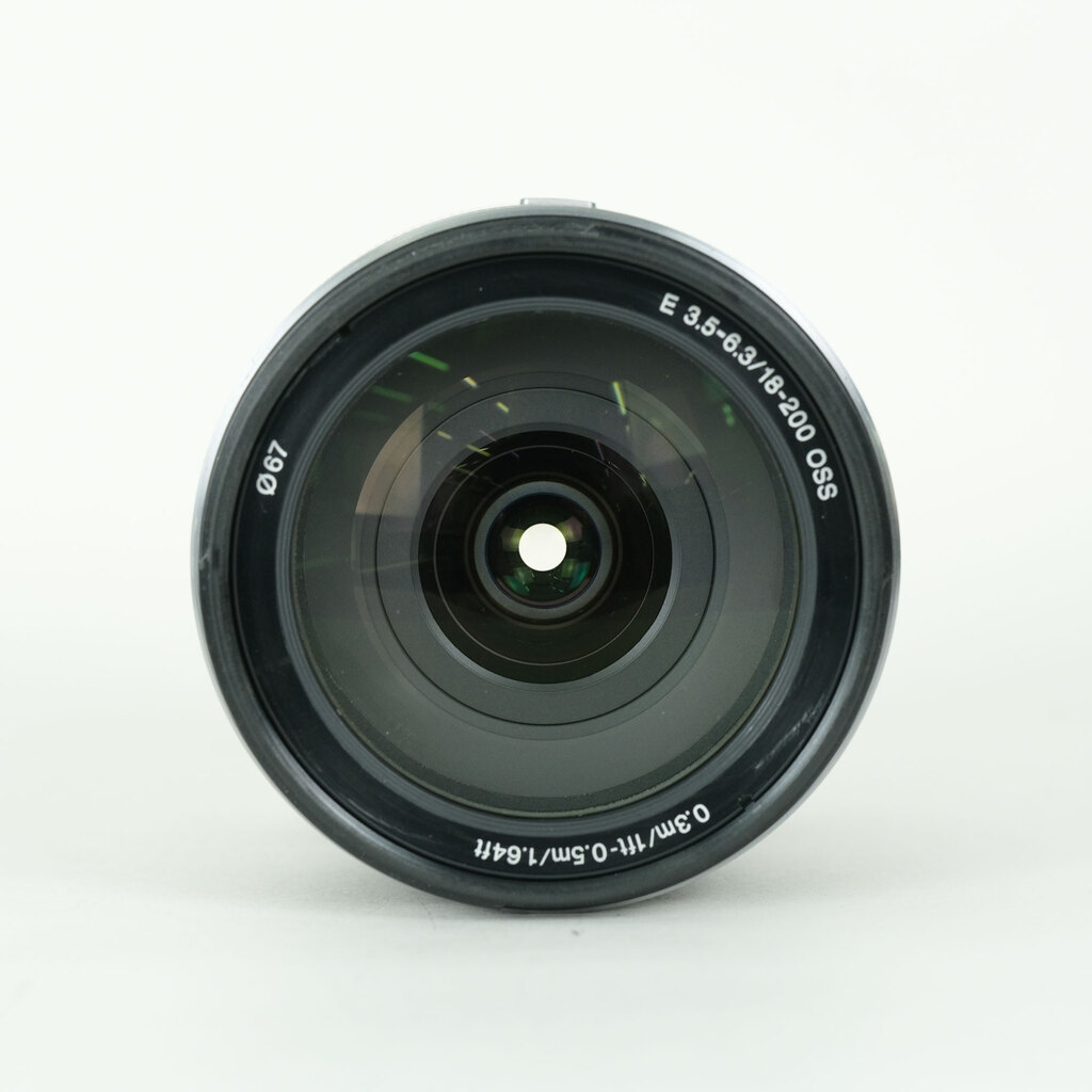 SONY E18-200mm F3.5-6.3 OSS SEL18200の出品 | ONE SCENE（ワンシーン）