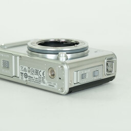 Nikon Nikon1 AW1 ボディ シルバー