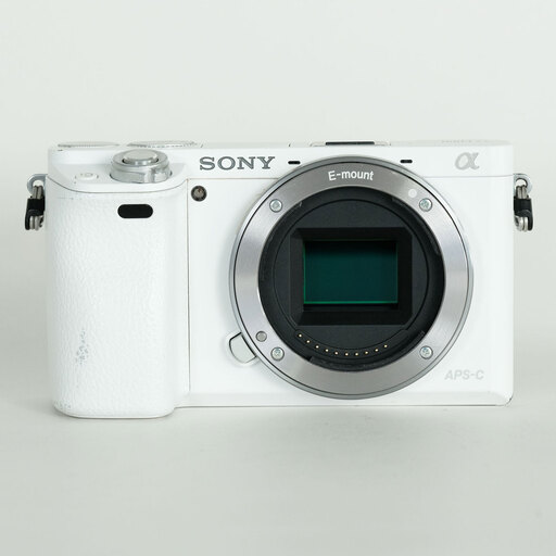 SONY α6000（ILCE-6000）