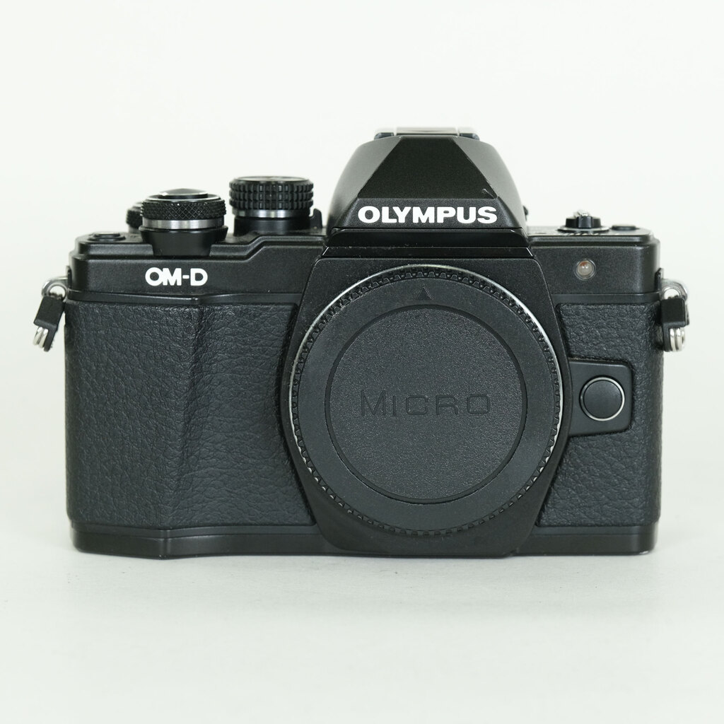 OLYMPUS OM-D E-M10 Mark II OLYMPUS OM-D E-M10 Mark II