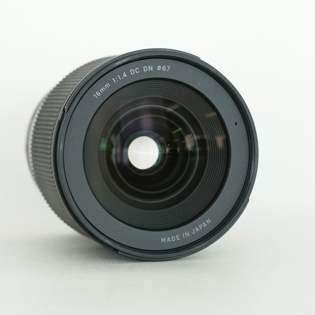 SIGMA 16mm F1.4 DC DN｜Contemporary [キヤノンM用]