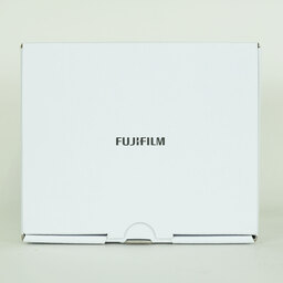 FUJIFILM X half X-HF1