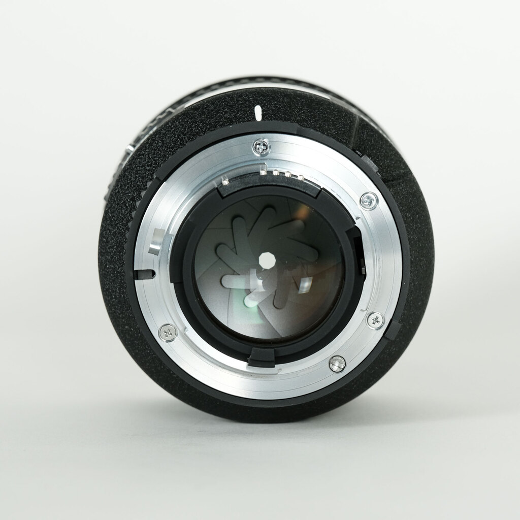 Nikon Ai AF Nikkor 85mm F1.4D IF