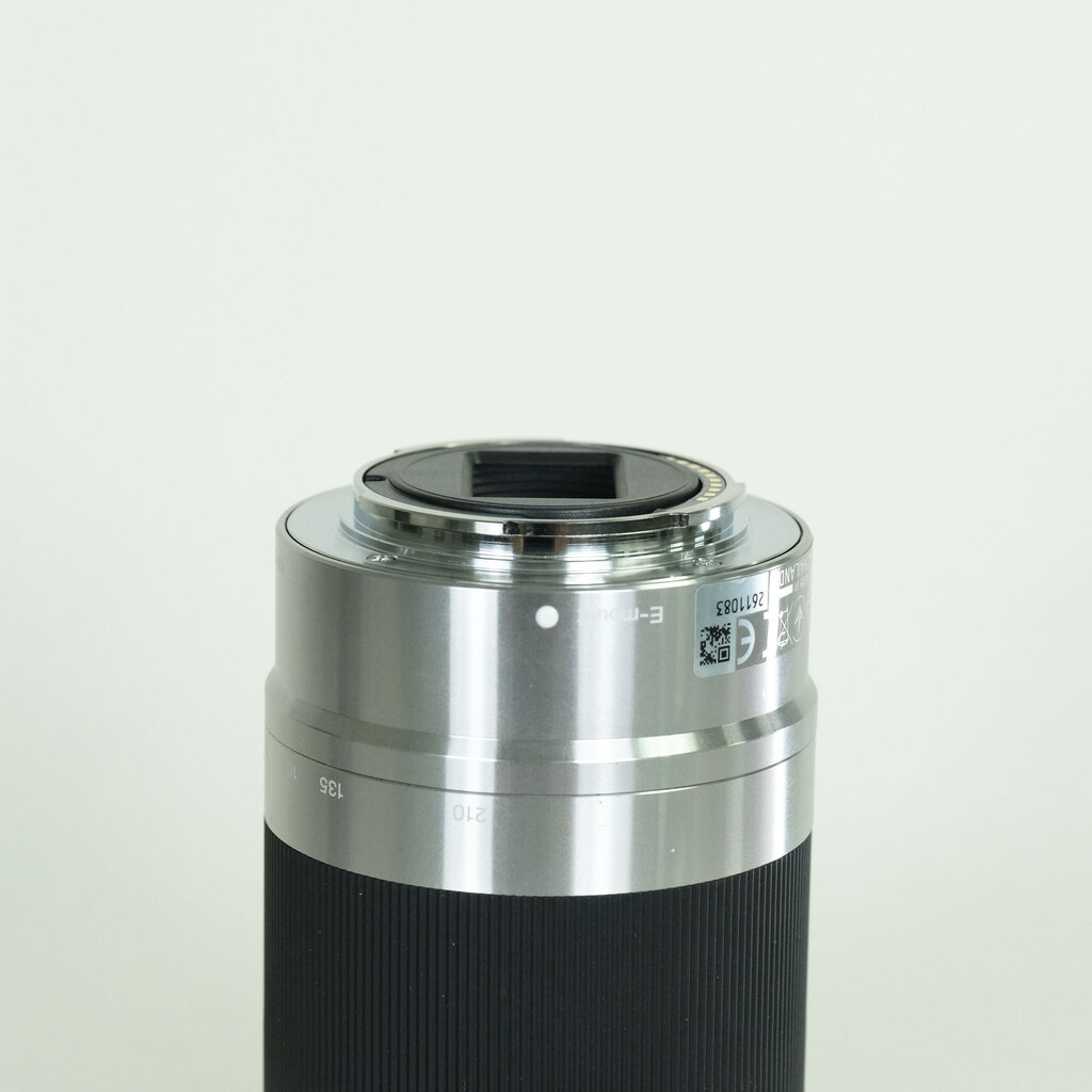 SONY E 55-210mm F4.5-6.3 OSS SEL55210