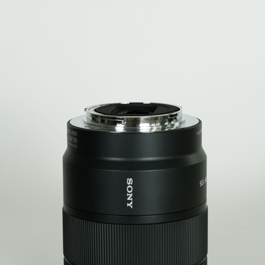 SONY E 18-135mm F3.5-5.6 OSS SEL18135