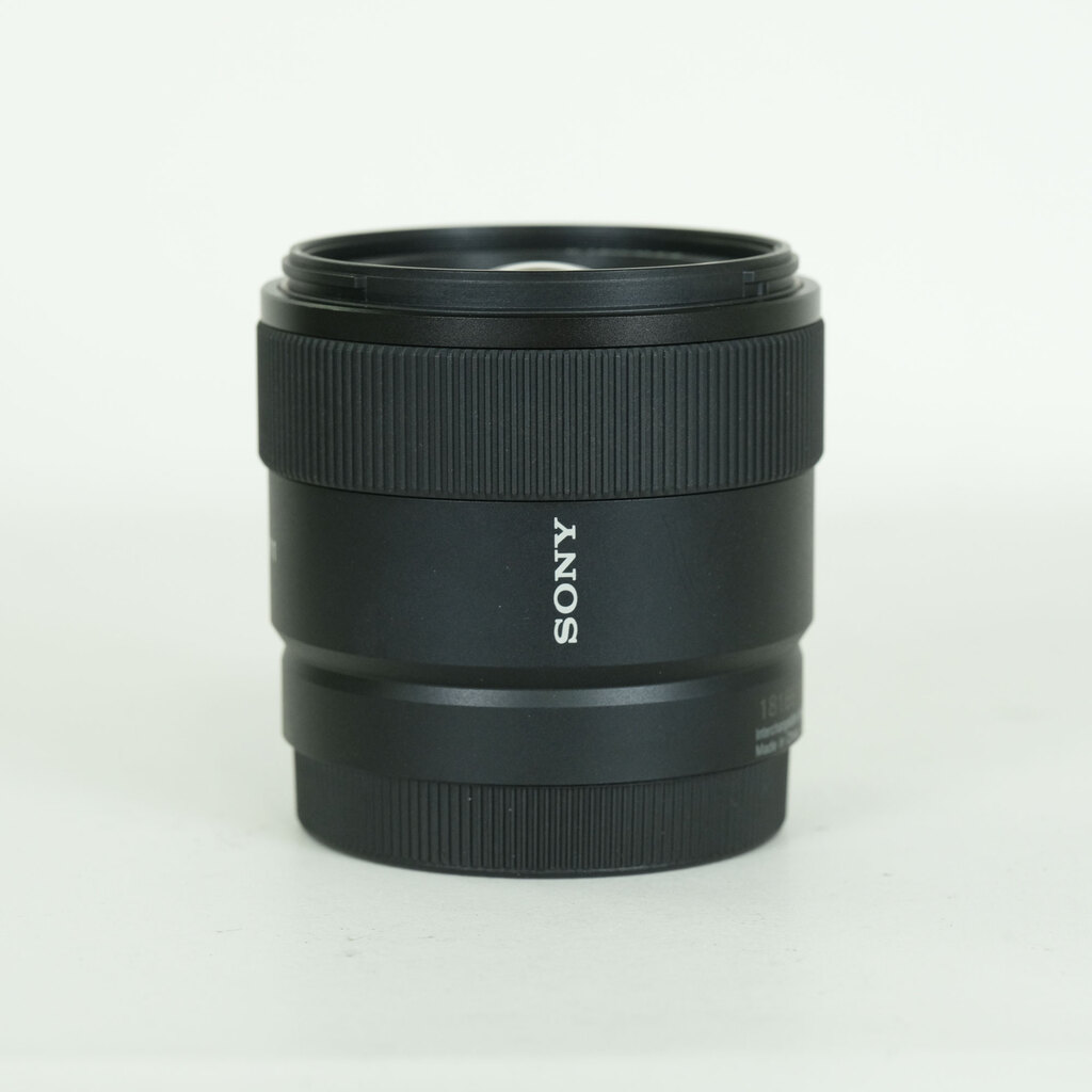 SONY E 11mm F1.8 SEL11F18