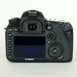 Canon EOS 7D Mark II