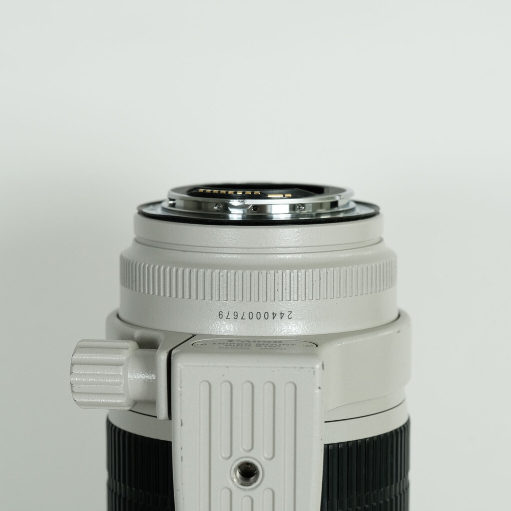 Canon EF70-200mm F2.8L IS II USM Canon EF70-200mm F2.8L IS II USM