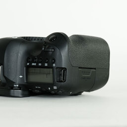 Canon EOS 6D Mark II