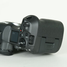 Canon EOS R5 Canon EOS R5