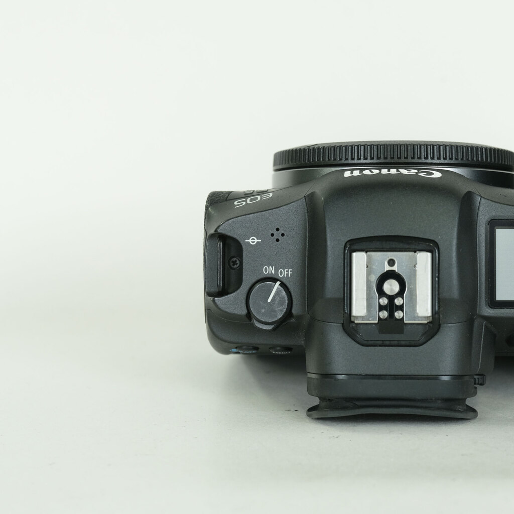 Canon EOS R5
