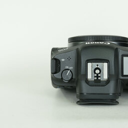 Canon EOS R5