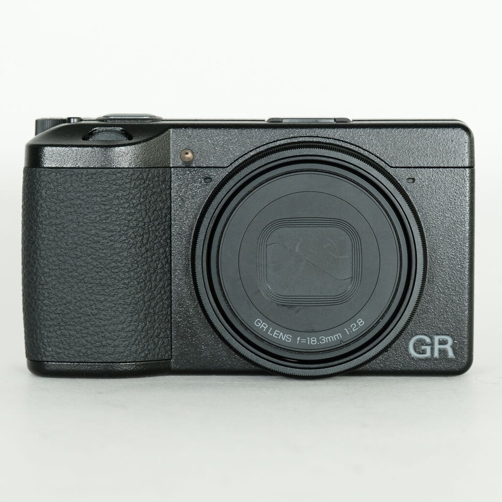RICOH GR III HDFの出品 | ONE SCENE（ワンシーン）