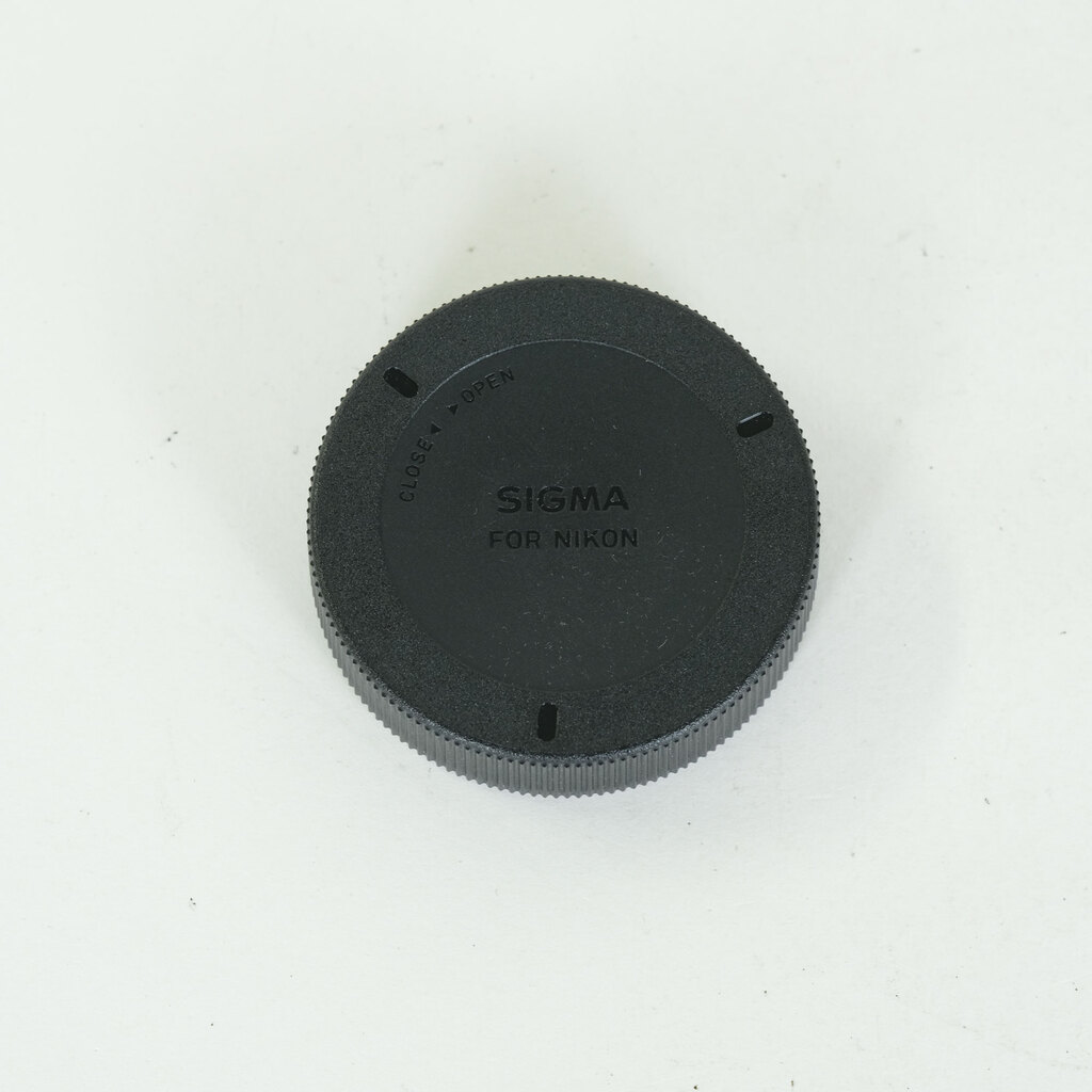 SIGMA 18-250mm F3.5-6.3 DC MACRO OS HSM (ニコンF用)