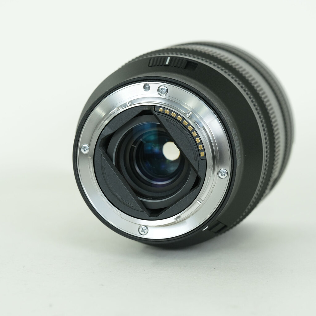 SONY FE 20-70mm F4 G SEL2070G