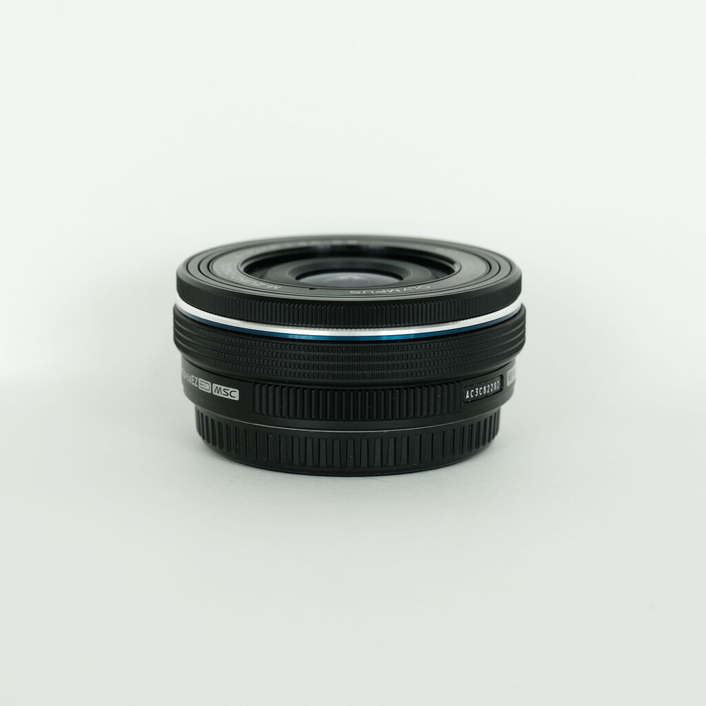 OLYMPUS M.ZUIKO DIGITAL ED 14-42mm F3.5-5.6 EZ ブラック