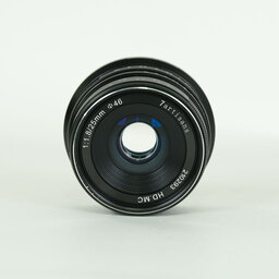 七工匠 7artisans 25mm F1.8 (マイクロフォーサーズ用) ブラック