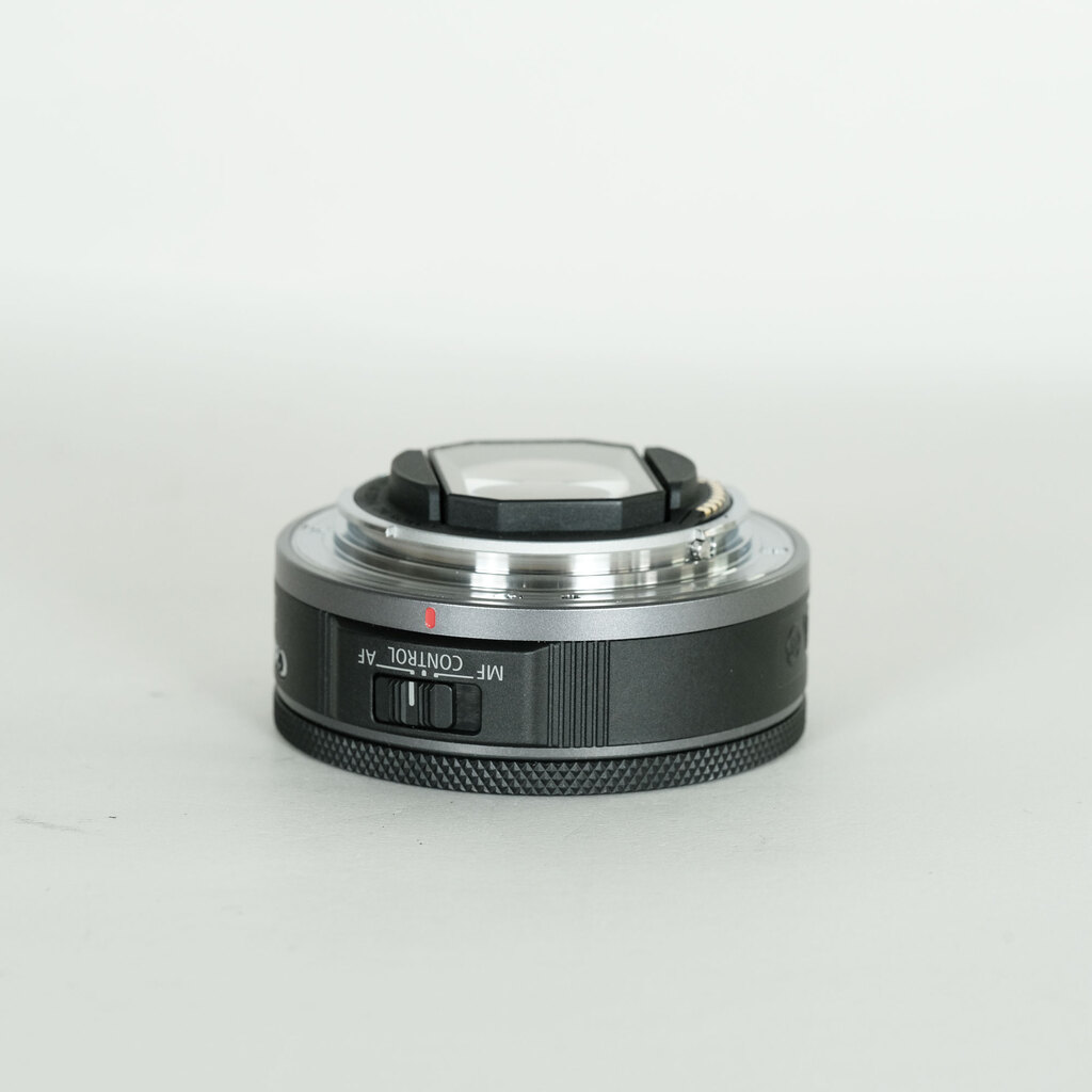 Canon RF28mm F2.8 STM