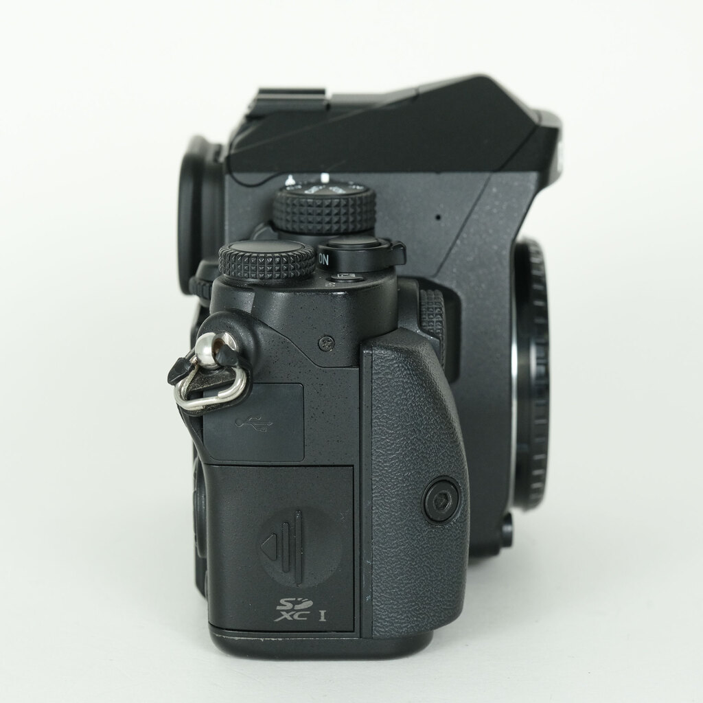 PENTAX KPの出品 | ONE SCENE（ワンシーン）