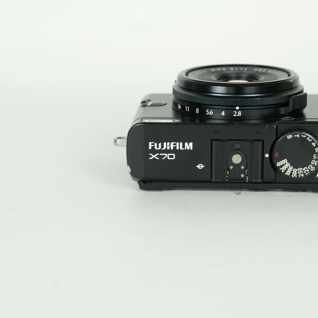 FUJIFILM X70 ブラック FUJIFILM X70 ブラック