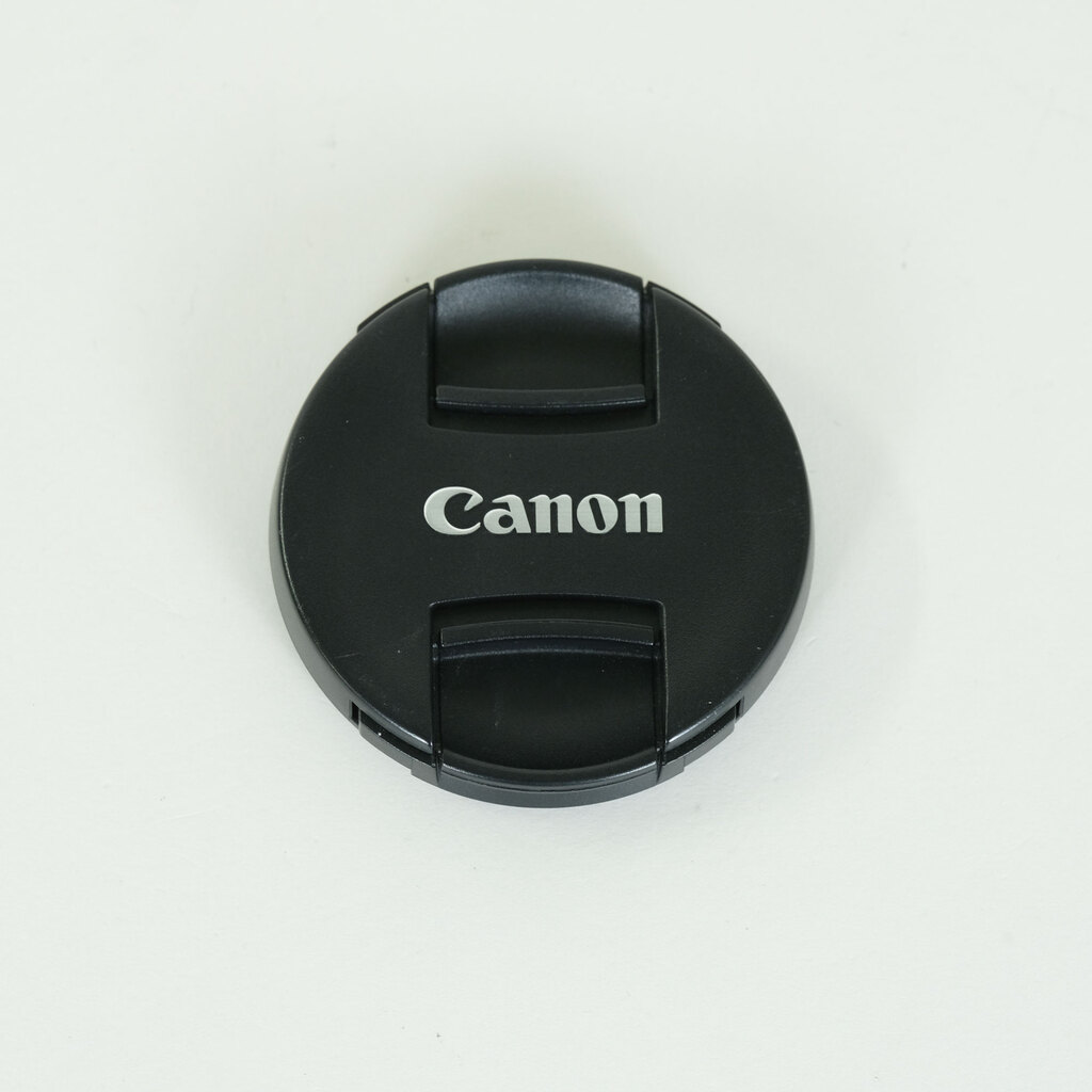 Canon EF-S18-55mm F4-5.6 IS STM