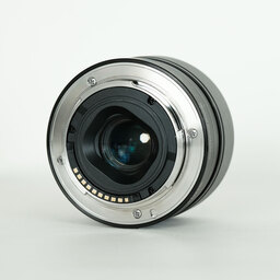 SONY E 35mm F1.8 OSS SEL35F18